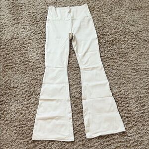 Target all in motion beige flare active leggings size medium